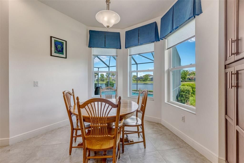 For Sale: $935,000 (3 beds, 3 baths, 3186 Square Feet)