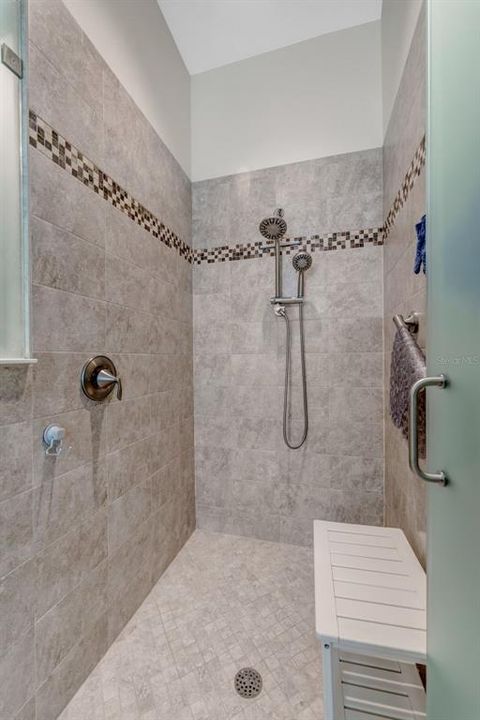 For Sale: $935,000 (3 beds, 3 baths, 3186 Square Feet)