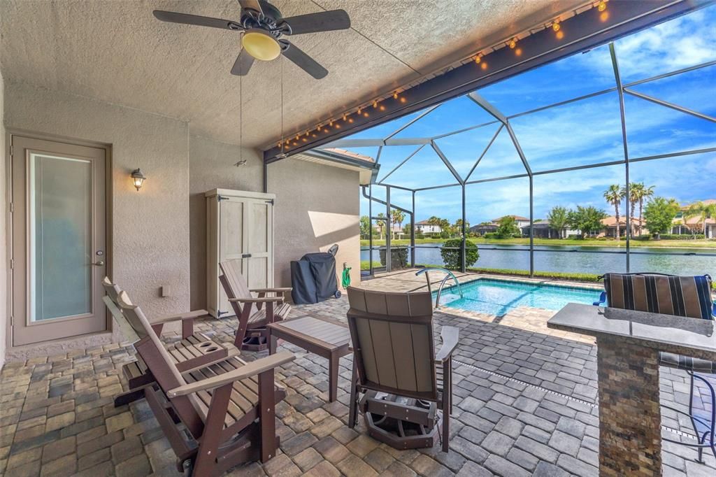 For Sale: $935,000 (3 beds, 3 baths, 3186 Square Feet)