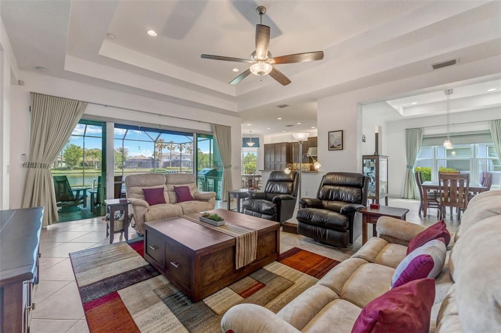 For Sale: $935,000 (3 beds, 3 baths, 3186 Square Feet)