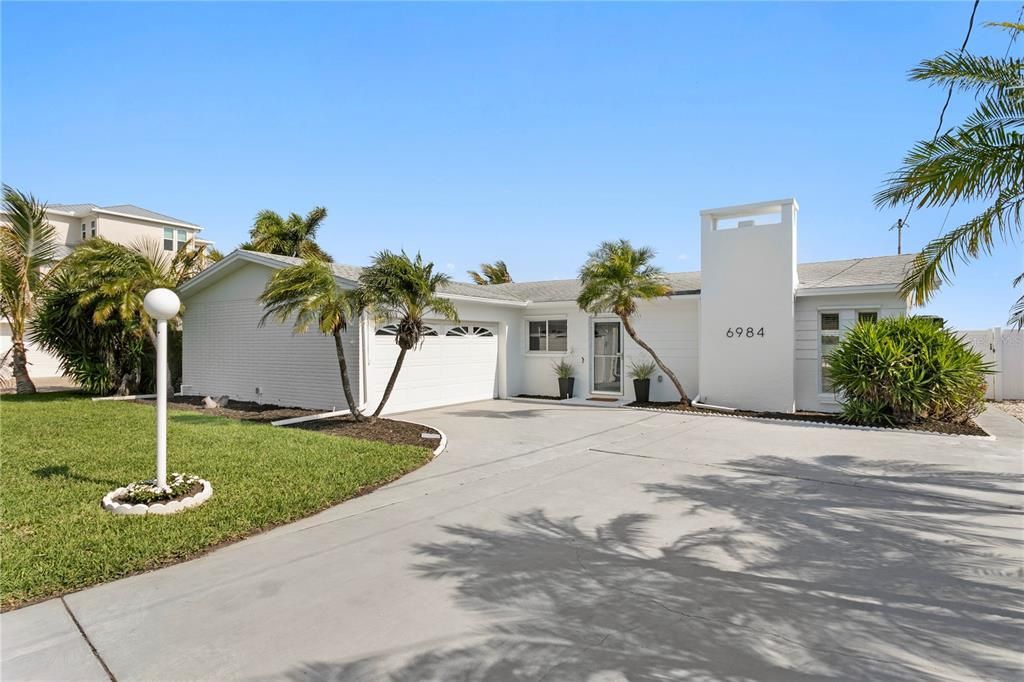 En Venta: $1,299,000 (3 camas, 2 baños, 1898 Pies cuadrados)
