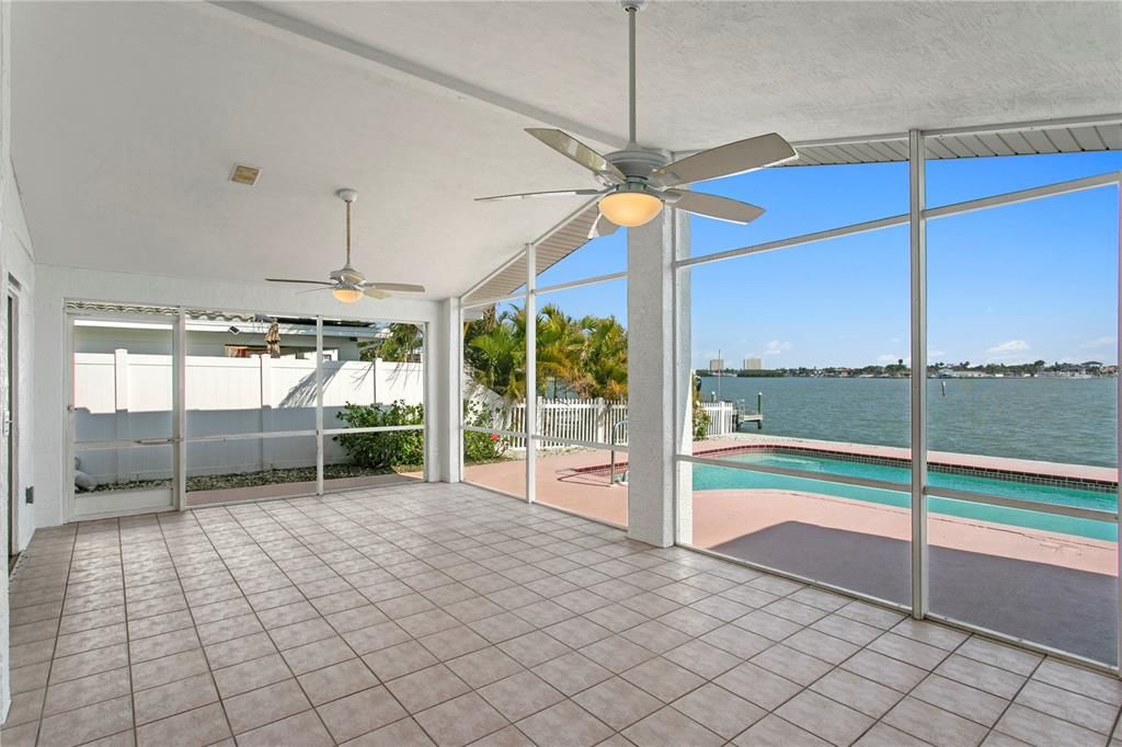 En Venta: $1,299,000 (3 camas, 2 baños, 1898 Pies cuadrados)