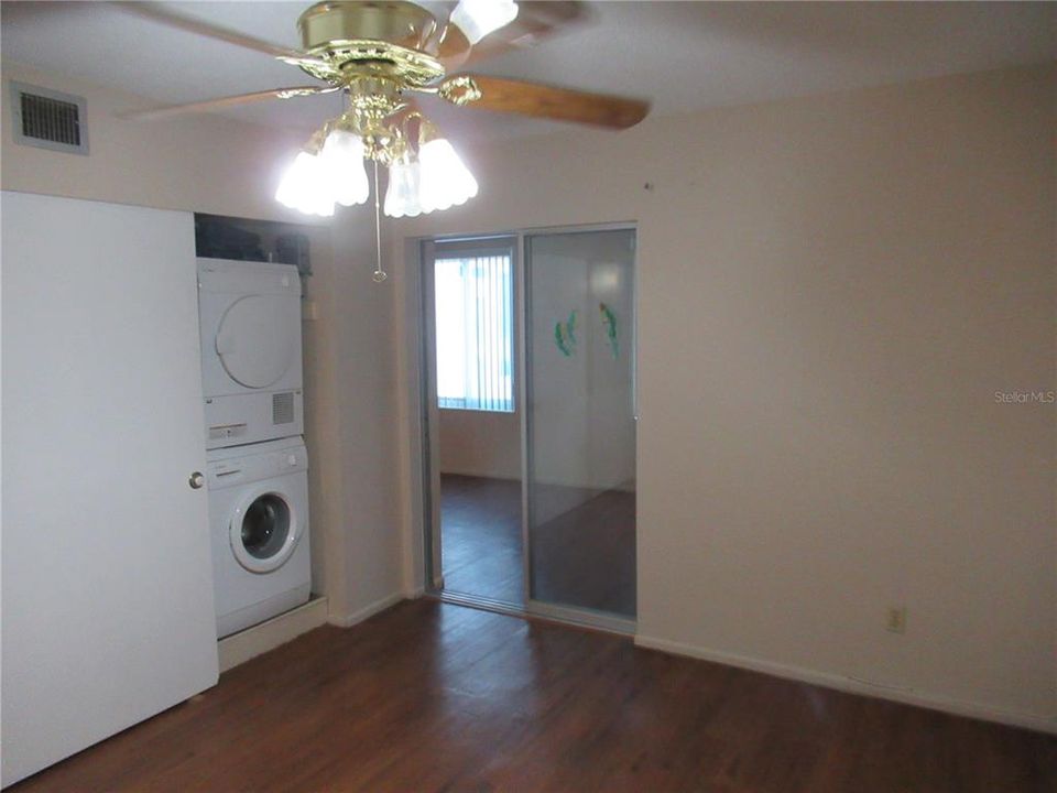 For Rent: $1,500 (2 beds, 1 baths, 1100 Square Feet)