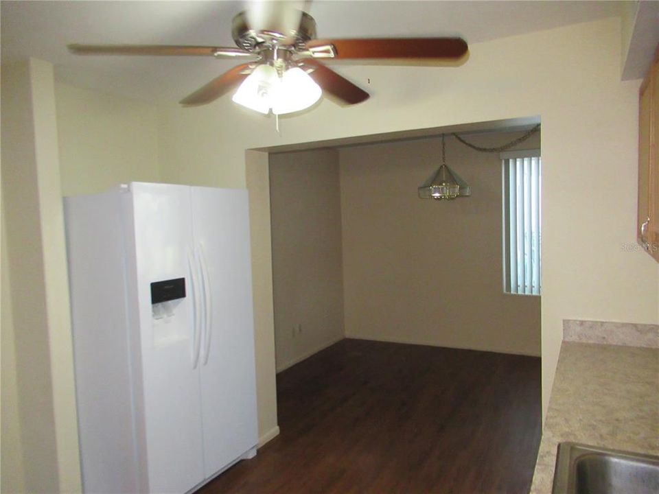 For Rent: $1,500 (2 beds, 1 baths, 1100 Square Feet)