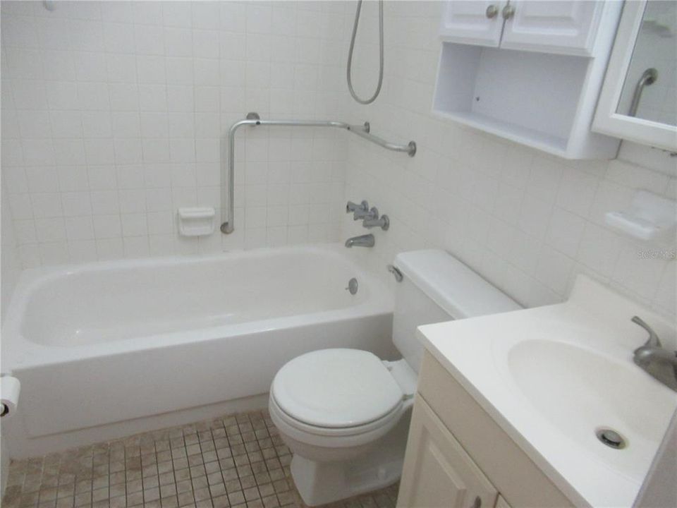 For Rent: $1,500 (2 beds, 1 baths, 1100 Square Feet)