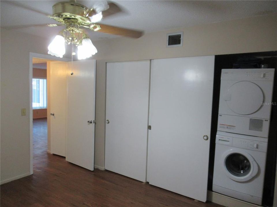 For Rent: $1,500 (2 beds, 1 baths, 1100 Square Feet)