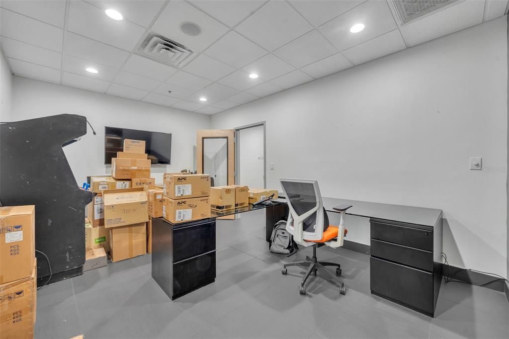 Activo con contrato: $1,600,000 (0 camas, 0 baños, 8514 Pies cuadrados)