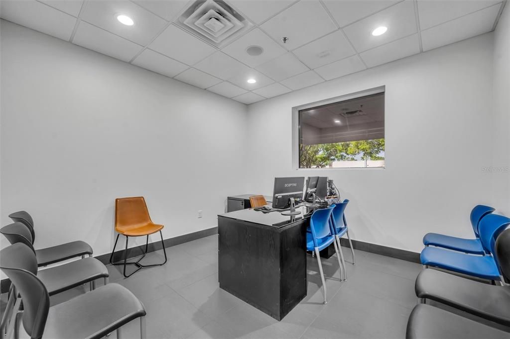Activo con contrato: $1,600,000 (0 camas, 0 baños, 8514 Pies cuadrados)