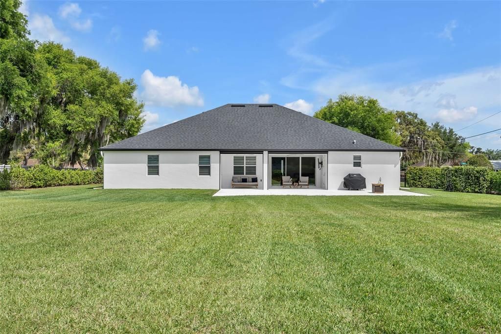 Active With Contract: $1,259,000 (5 beds, 3 baths, 3352 Square Feet)
