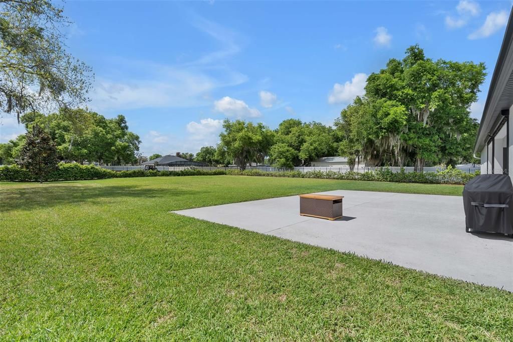 Active With Contract: $1,259,000 (5 beds, 3 baths, 3352 Square Feet)