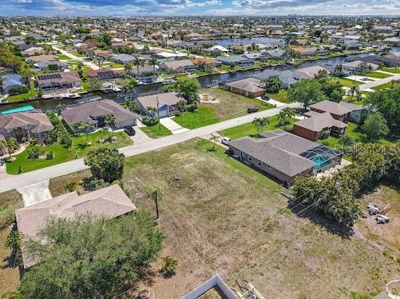 На продажу: $120,000 (0.23 acres)