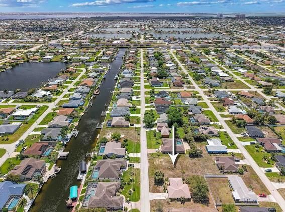 На продажу: $120,000 (0.23 acres)