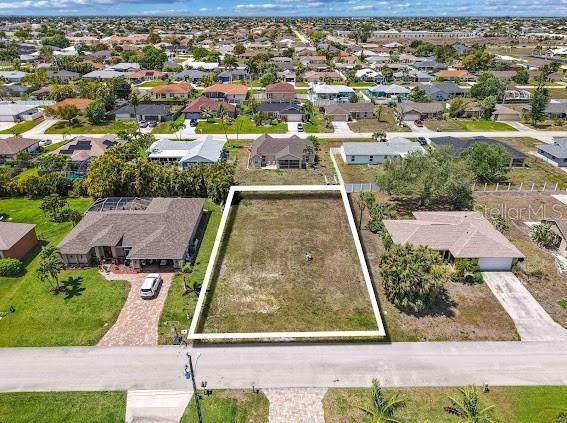На продажу: $120,000 (0.23 acres)