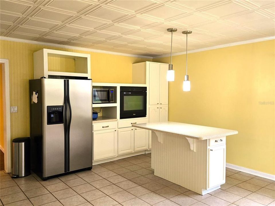 En Venta: $299,000 (3 camas, 2 baños, 1802 Pies cuadrados)