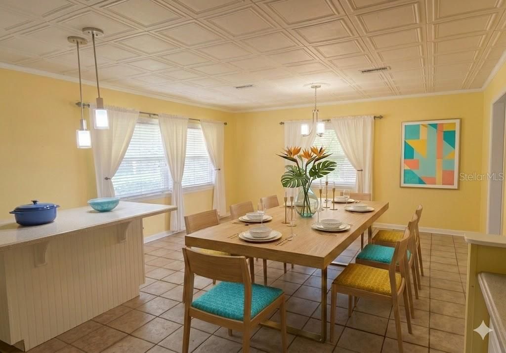 En Venta: $299,000 (3 camas, 2 baños, 1802 Pies cuadrados)