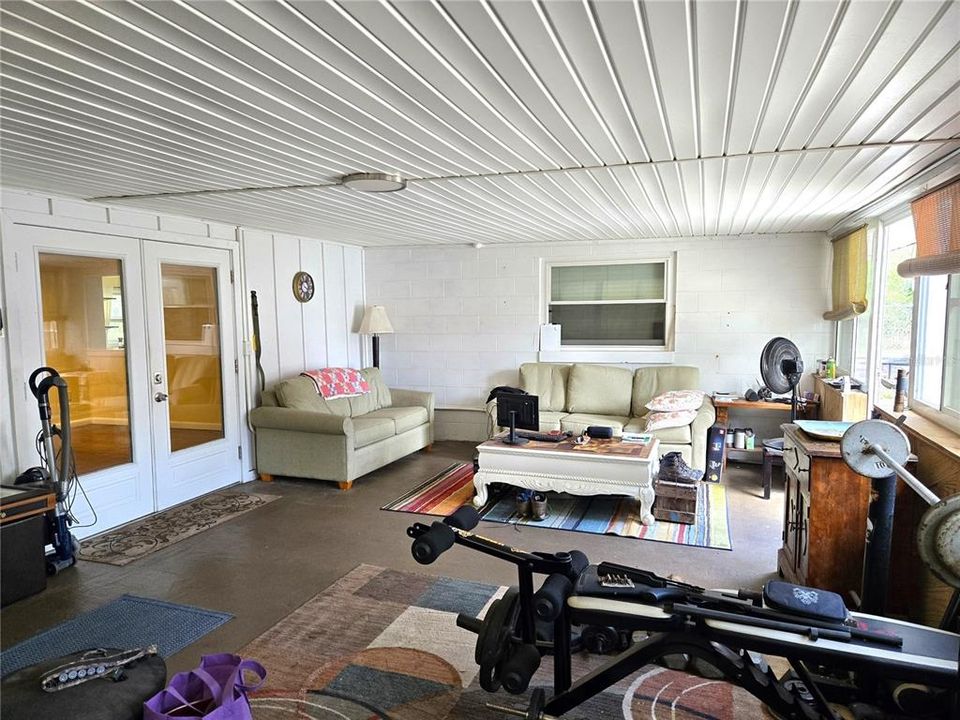 En Venta: $299,000 (3 camas, 2 baños, 1802 Pies cuadrados)