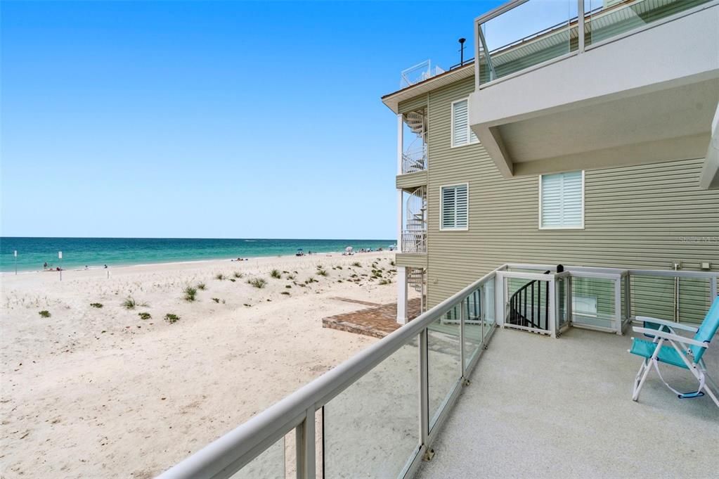 En Venta: $3,749,000 (3 camas, 3 baños, 2158 Pies cuadrados)