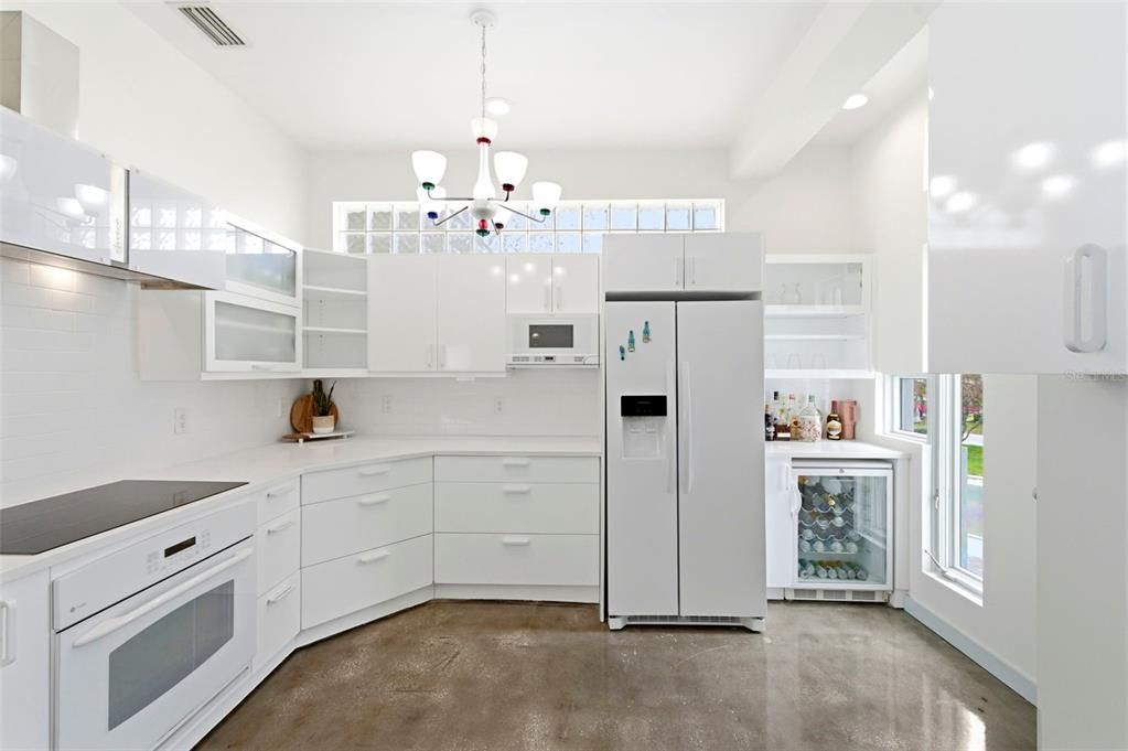 En Venta: $3,749,000 (3 camas, 3 baños, 2158 Pies cuadrados)