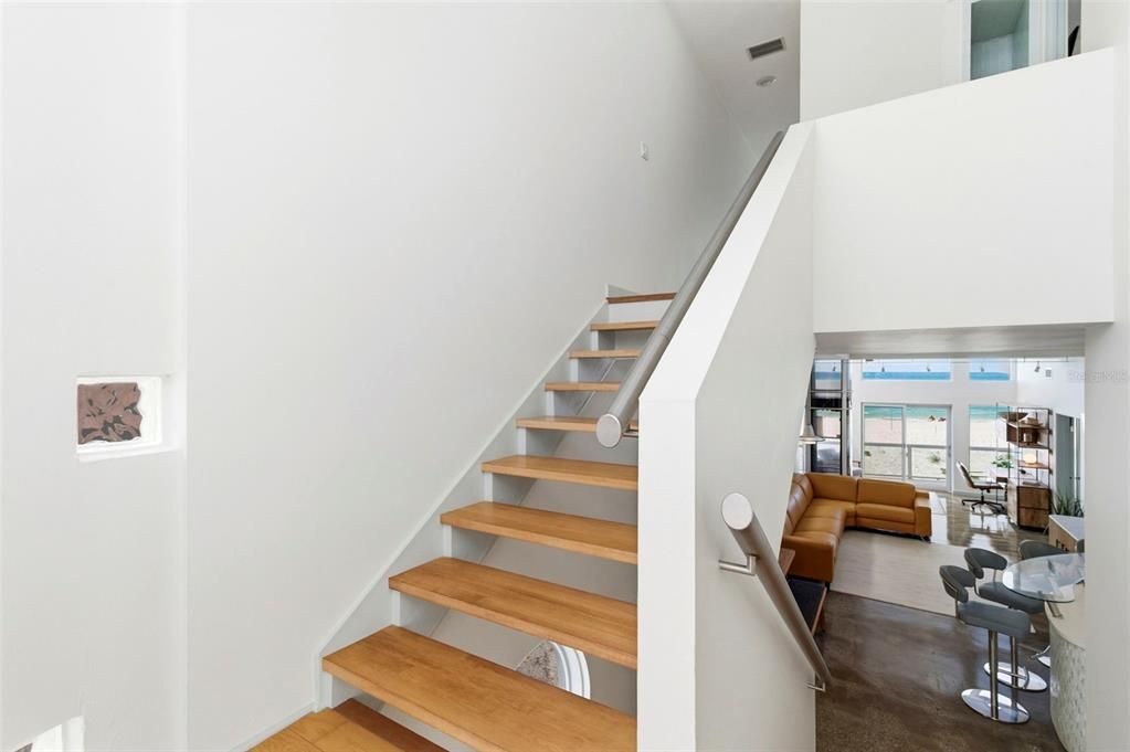 En Venta: $3,749,000 (3 camas, 3 baños, 2158 Pies cuadrados)