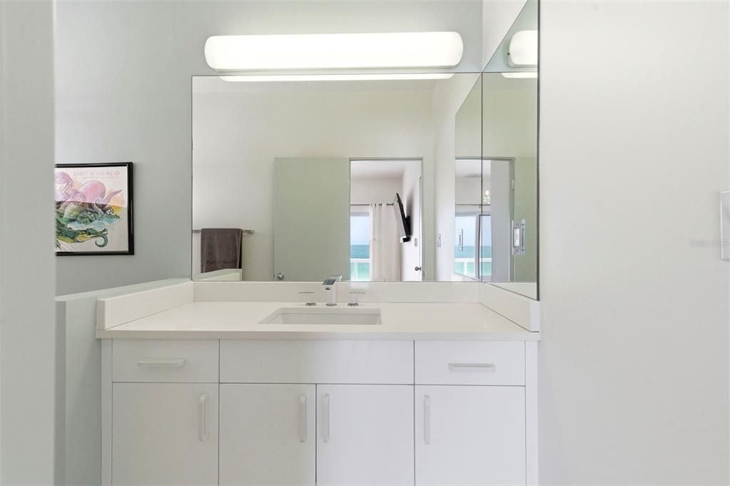 En Venta: $3,749,000 (3 camas, 3 baños, 2158 Pies cuadrados)