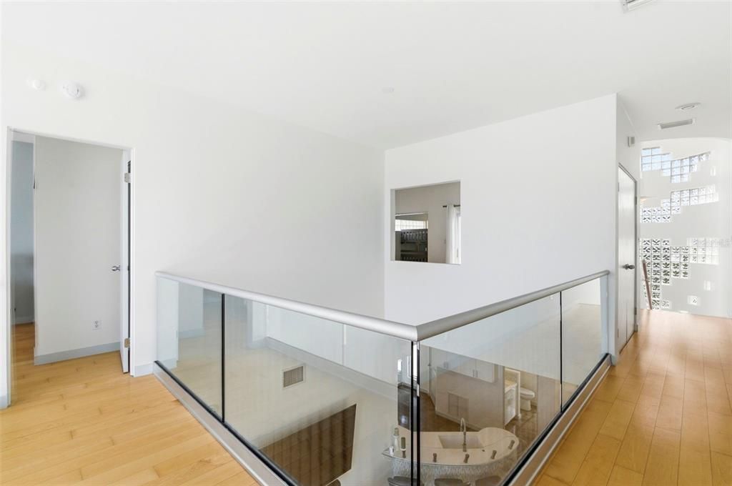 En Venta: $3,749,000 (3 camas, 3 baños, 2158 Pies cuadrados)