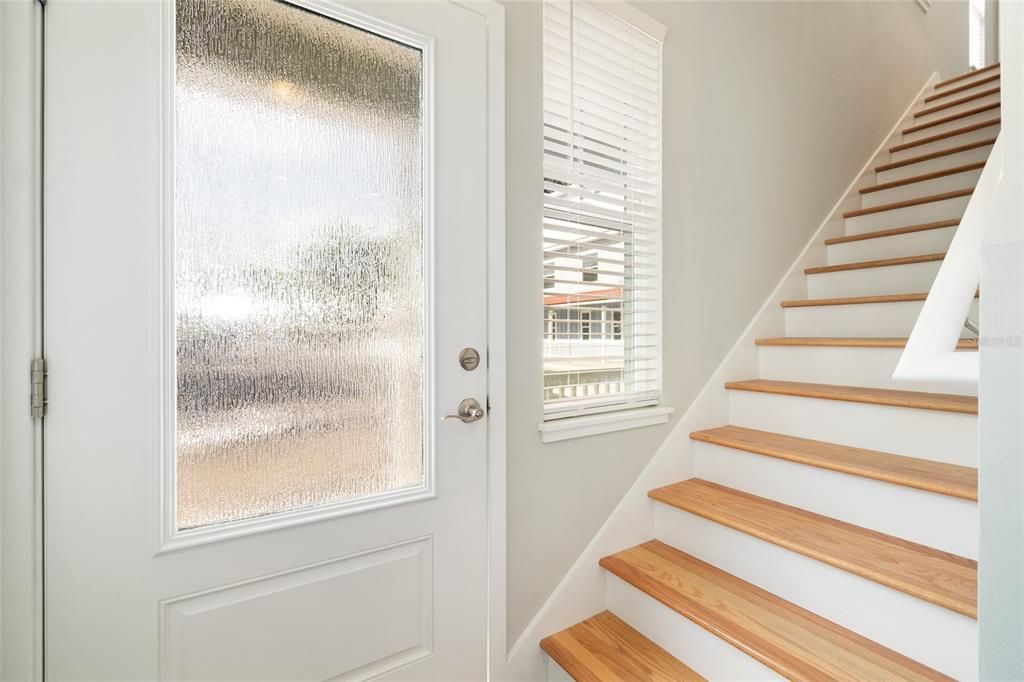 出租: $3,975 (5 贝兹, 5 浴室, 3256 平方英尺)