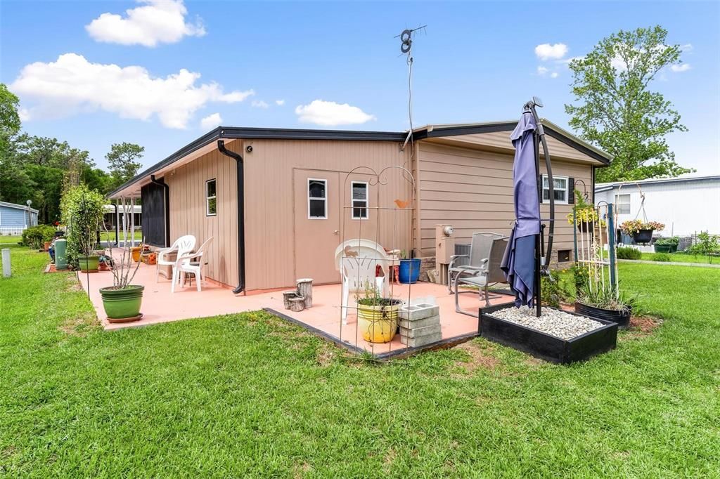 For Sale: $218,000 (2 beds, 2 baths, 1416 Square Feet)
