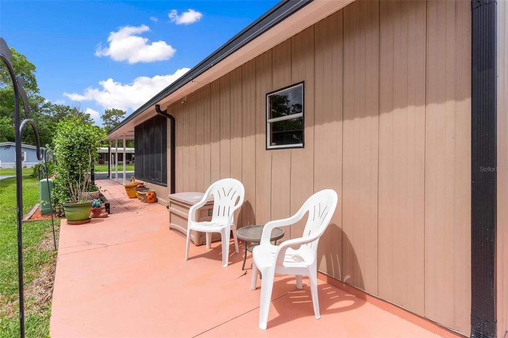 For Sale: $218,000 (2 beds, 2 baths, 1416 Square Feet)