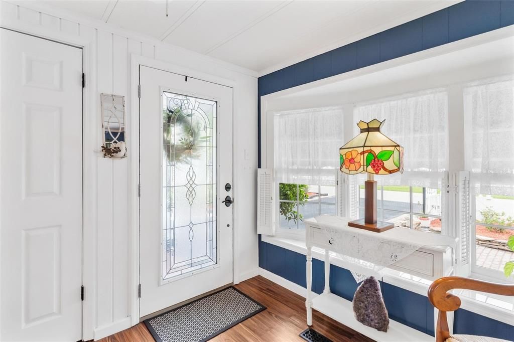 For Sale: $218,000 (2 beds, 2 baths, 1416 Square Feet)