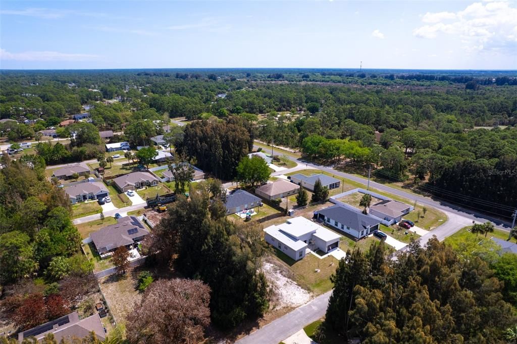 На продажу: $58,000 (0.23 acres)