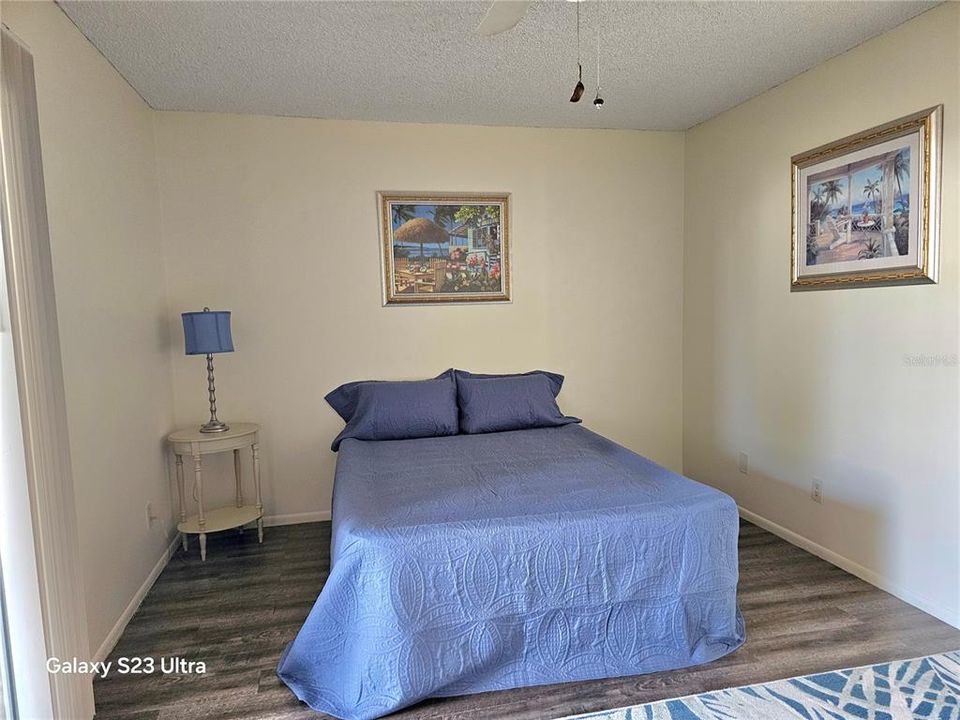 For Rent: $1,350 (1 beds, 1 baths, 825 Square Feet)