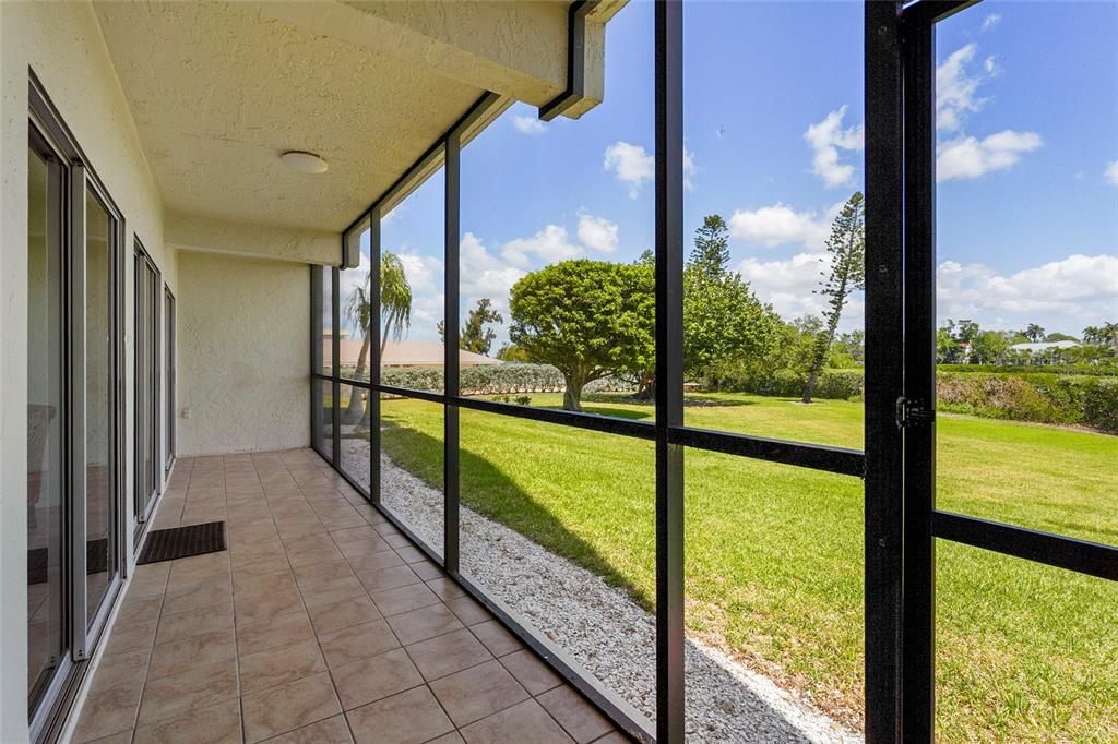 На продажу: $475,000 (2 спален, 2 ванн, 1260 Квадратных фут)