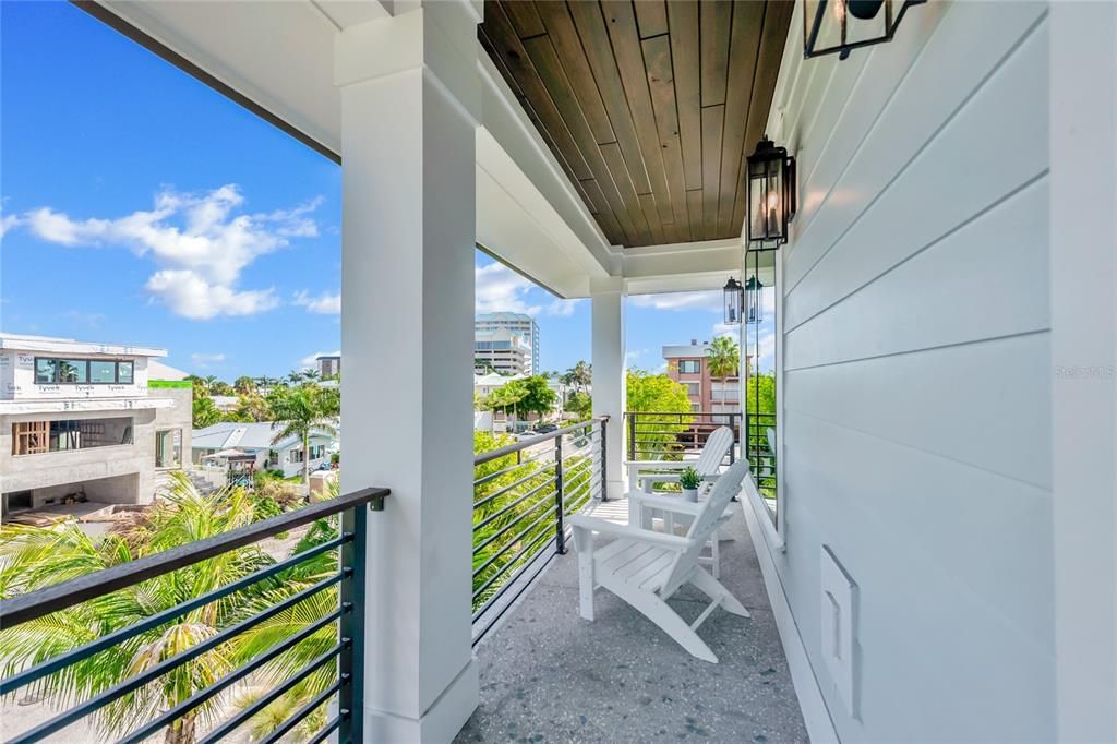 For Sale: $3,945,000 (6 beds, 6 baths, 3601 Square Feet)
