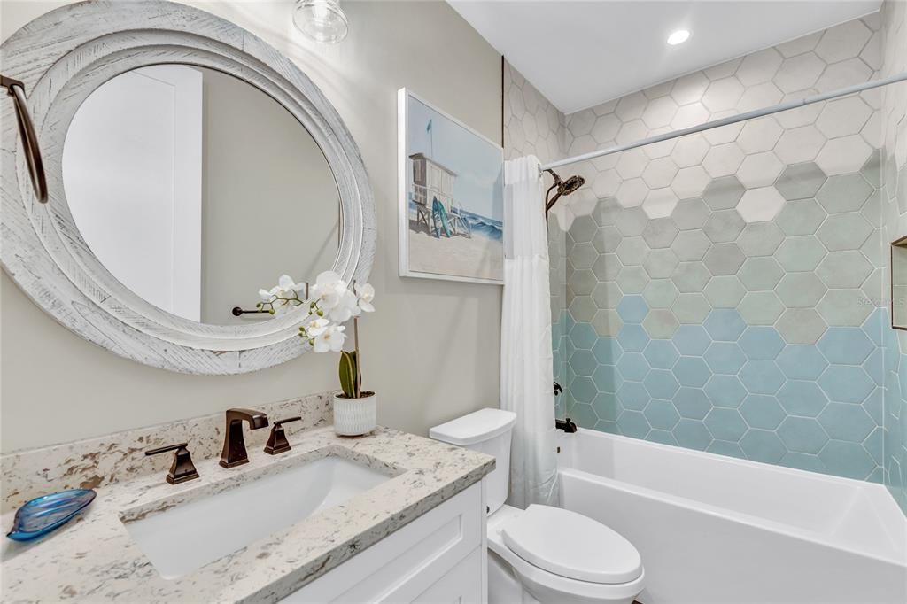 For Sale: $3,945,000 (6 beds, 6 baths, 3601 Square Feet)