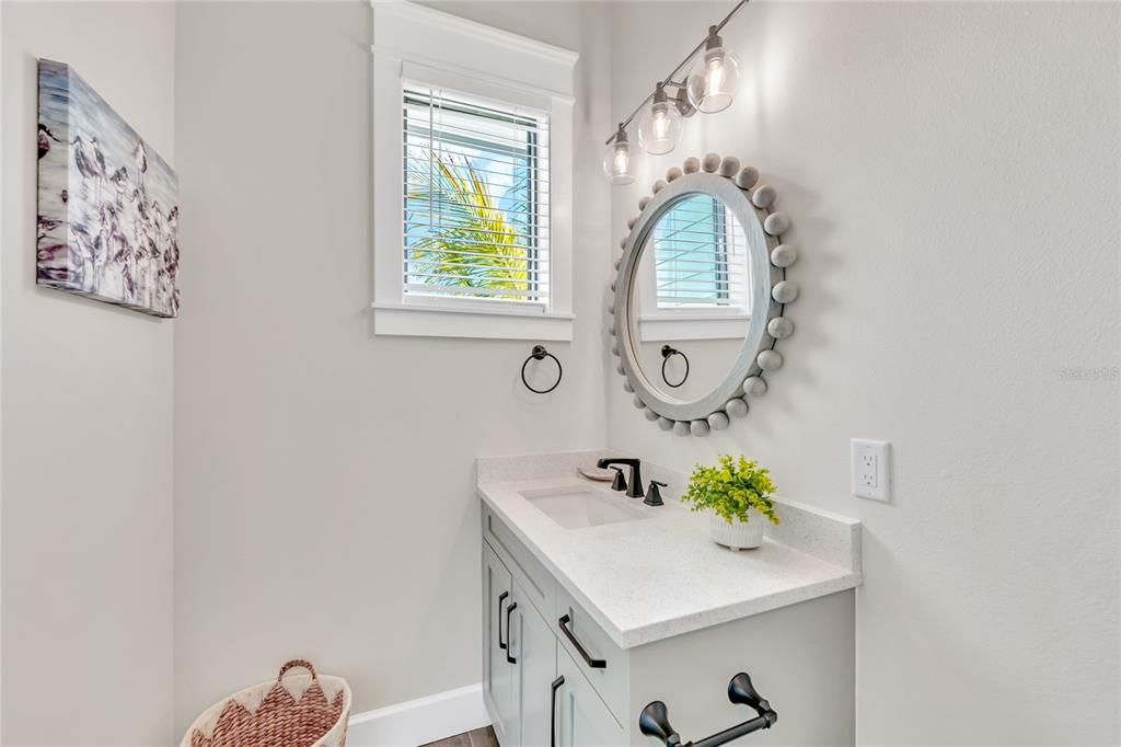 For Sale: $3,945,000 (6 beds, 6 baths, 3601 Square Feet)