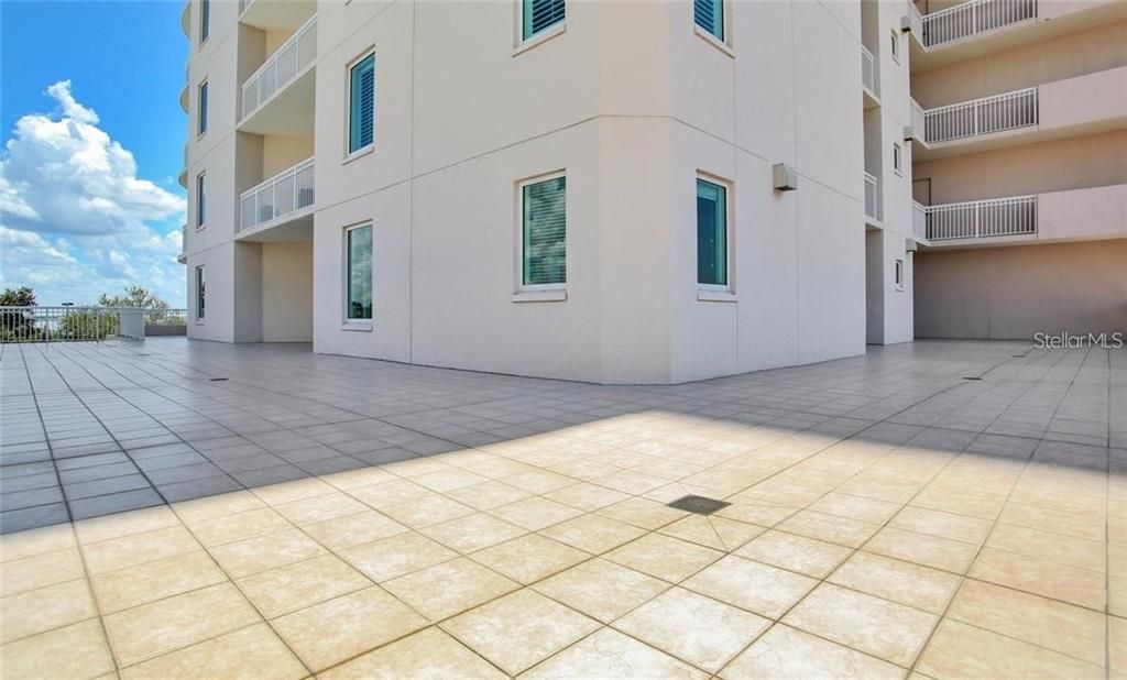 For Rent: $7,900 (3 beds, 3 baths, 2830 Square Feet)