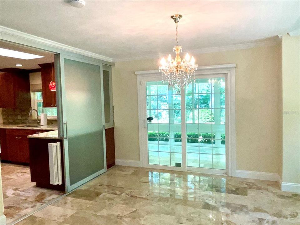 待售: $850,000 (4 贝兹, 2 浴室, 2934 平方英尺)