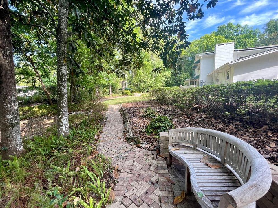 待售: $850,000 (4 贝兹, 2 浴室, 2934 平方英尺)