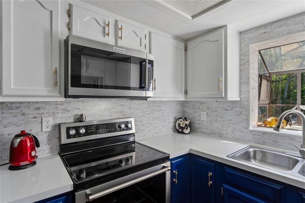 En Venta: $542,999 (4 camas, 3 baños, 2592 Pies cuadrados)