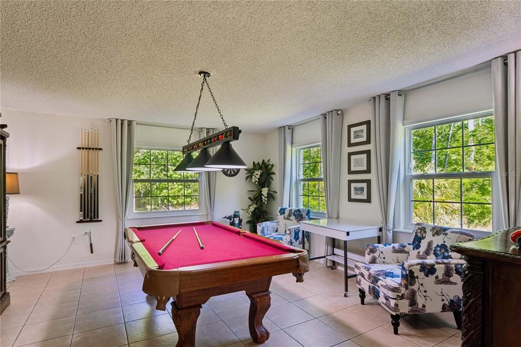 En Venta: $542,999 (4 camas, 3 baños, 2592 Pies cuadrados)