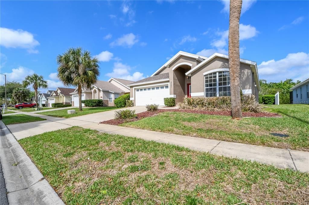 Activo con contrato: $499,900 (5 camas, 4 baños, 2136 Pies cuadrados)