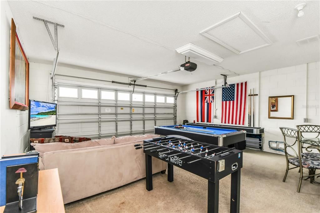 Activo con contrato: $499,900 (5 camas, 4 baños, 2136 Pies cuadrados)