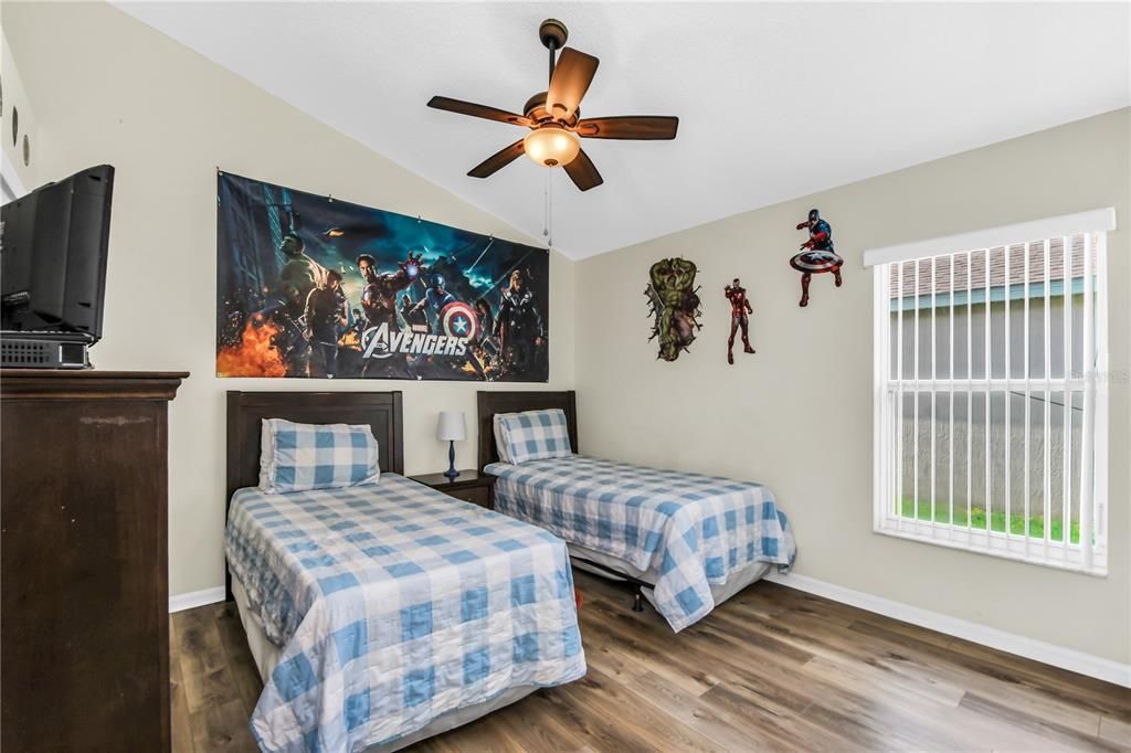 Activo con contrato: $499,900 (5 camas, 4 baños, 2136 Pies cuadrados)