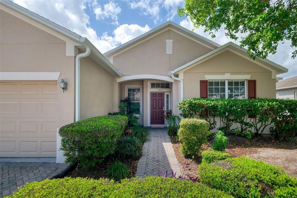 For Sale: $559,000 (5 beds, 4 baths, 3138 Square Feet)