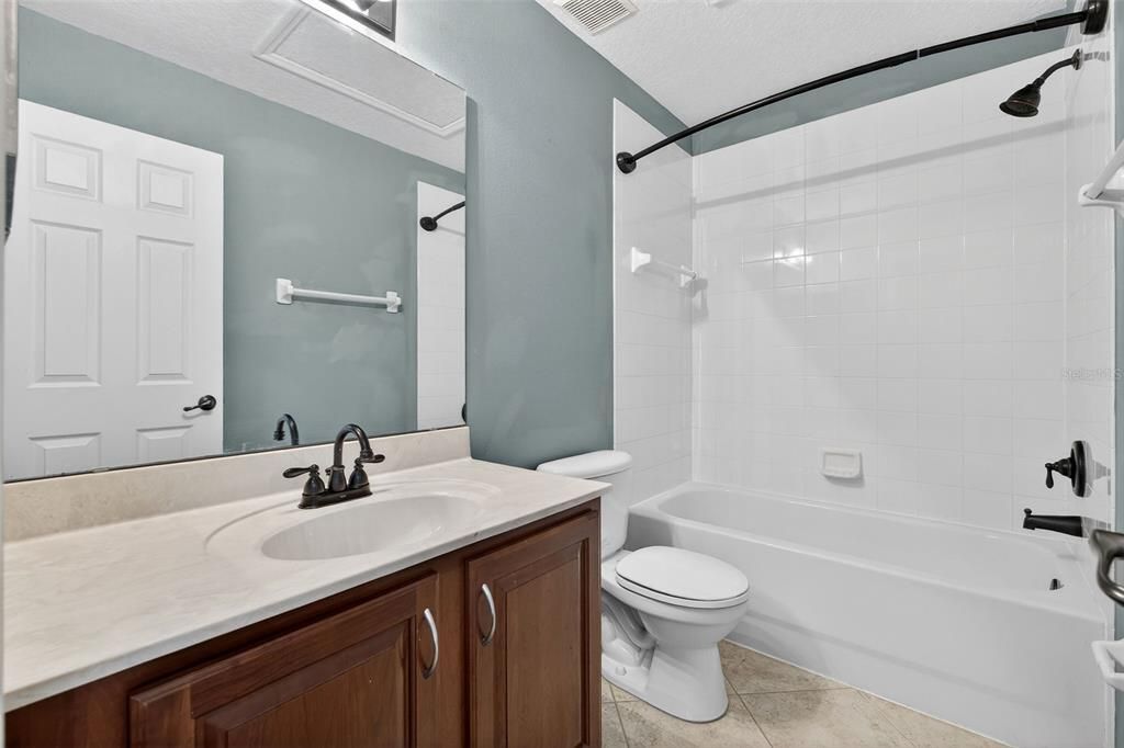 For Sale: $559,000 (5 beds, 4 baths, 3138 Square Feet)