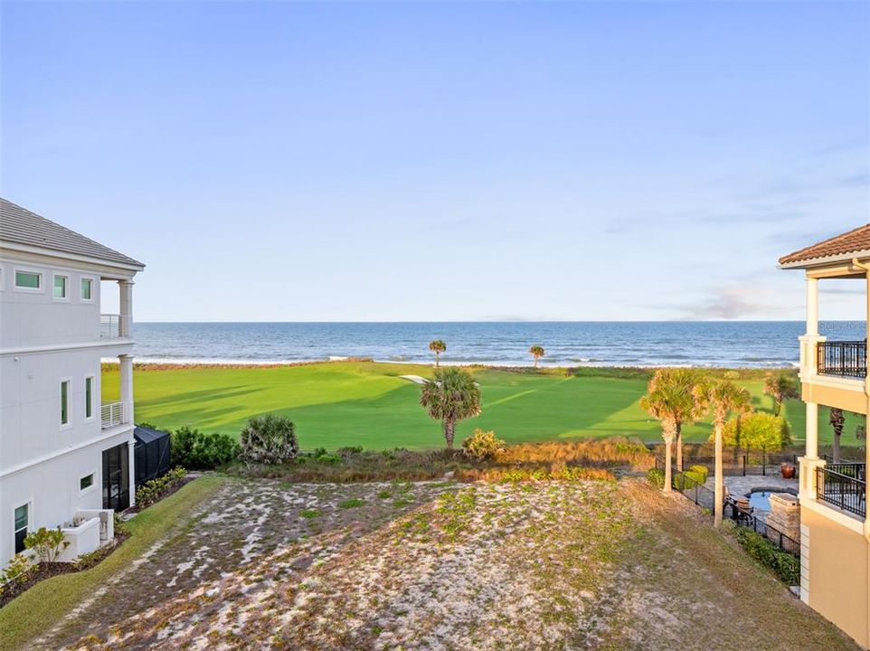 待售: $850,000 (0.17 acres)