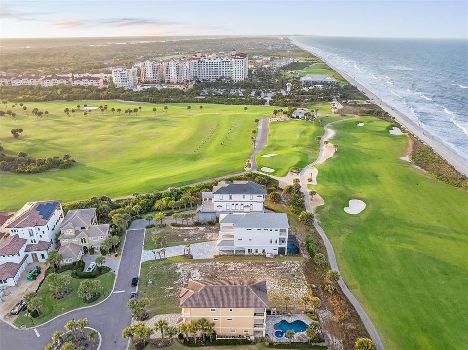 待售: $850,000 (0.17 acres)