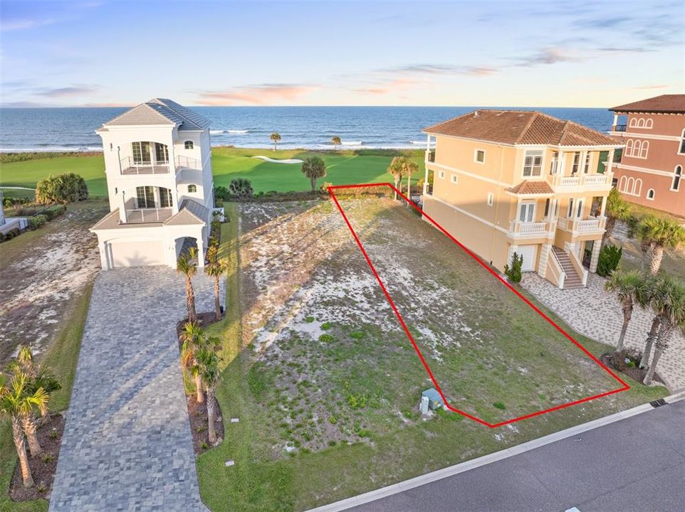 待售: $850,000 (0.17 acres)