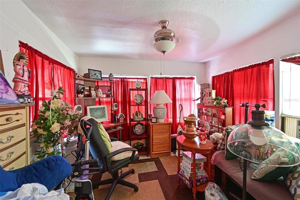 For Sale: $375,000 (3 beds, 0 baths, 1889 Square Feet)