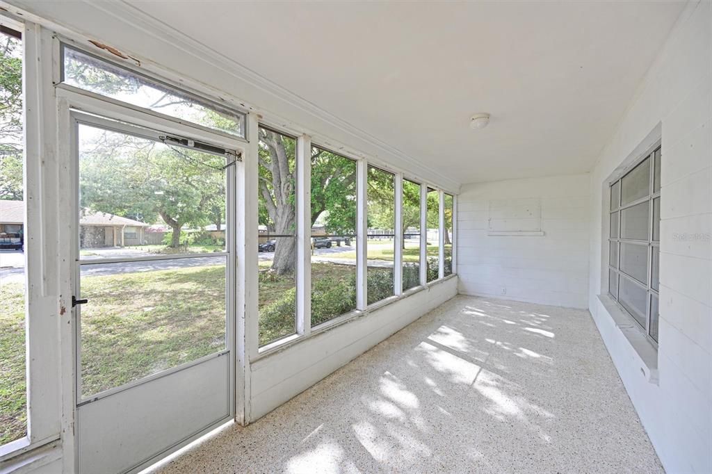 For Sale: $375,000 (3 beds, 0 baths, 1889 Square Feet)